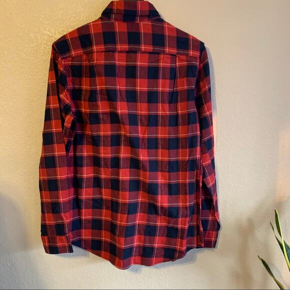 Goodfellow Plaid Button Up Size Medium - Picture 6 of 7